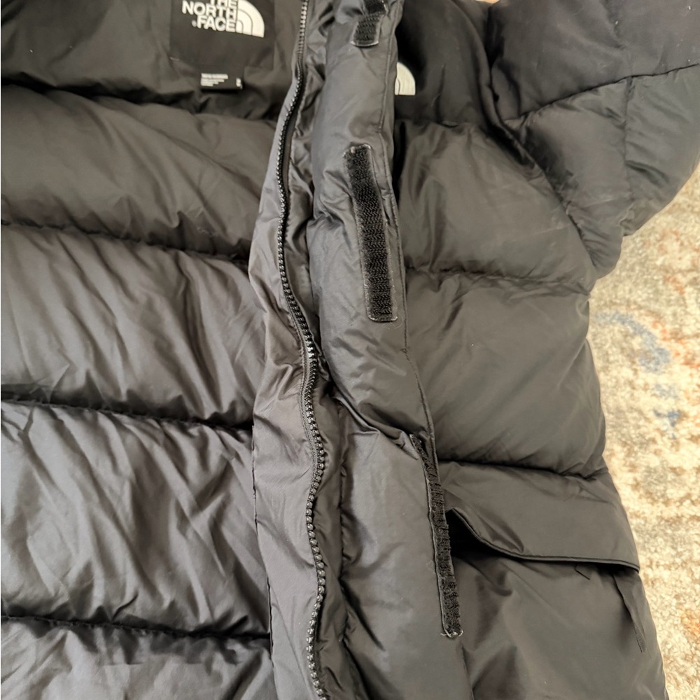 Men’s HMLYN Down Parka size M - Picture 9 of 12